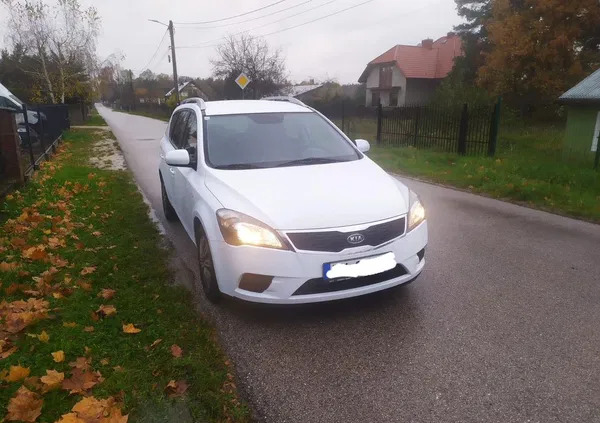 świętokrzyskie Kia Ceed cena 15500 przebieg: 240518, rok produkcji 2011 z Kielce